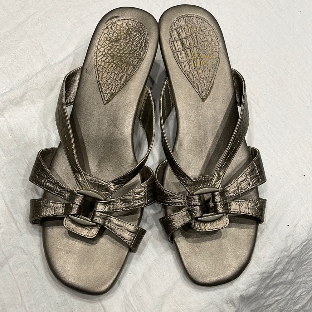 Brit Bronze / Gold Low Wedge Sandals 9W
